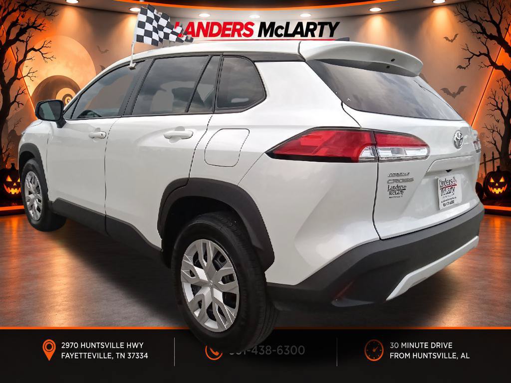 Used 2025 Toyota Corolla Cross L FWD image 5