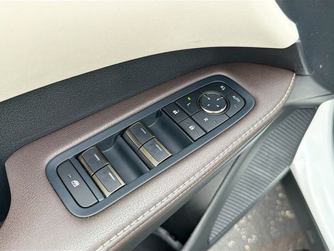 Certified 2024 Lexus RX 350 Premium w/ Accessory Package (Z1) FWD image 8