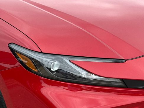 Used 2026 Toyota Camry LE FWD image 4
