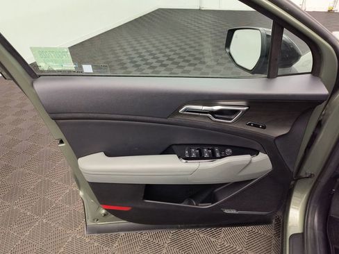 Used 2023 Kia Sportage X-Pro Prestige AWD/4WD image 12