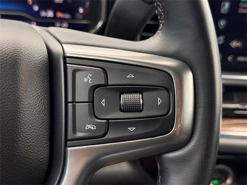 Used 2023 Chevrolet Silverado 1500 LT image 12