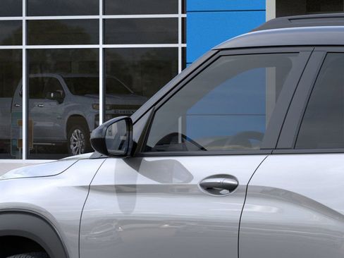 New 2026 Chevrolet TrailBlazer RS w/ Convenience Package FWD image 14
