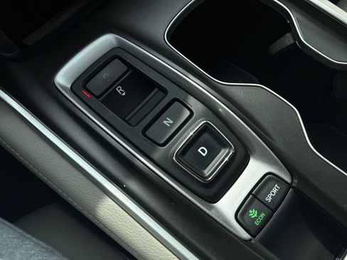 Certified 2018 Honda Accord Touring image 35