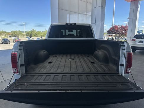 Used 2018 RAM 3500 Laramie Longhorn AWD/4WD image 18