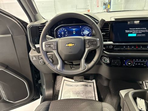 New 2026 Chevrolet Silverado 1500 LT AWD/4WD image 6