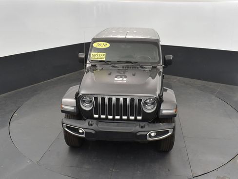 Used 2020 Jeep Wrangler Unlimited Sahara w/ Uconnect 4C Nav & Sound Group AWD/4WD image 37