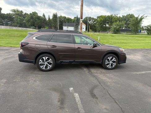 Used 2021 Subaru Outback Limited w/ Popular Package #2 AWD/4WD image 25