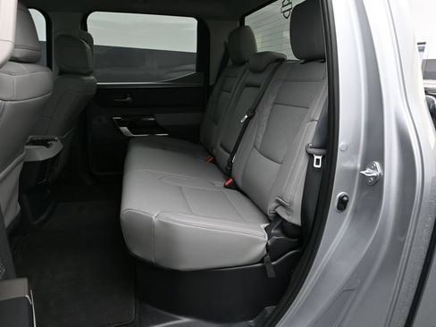 Used 2024 Toyota Tundra Limited w/ Power Package AWD/4WD image 17