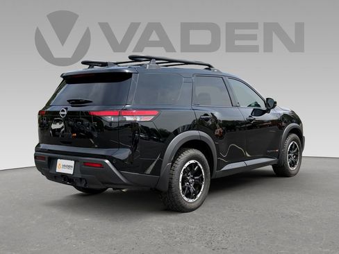 Used 2025 Nissan Pathfinder Rock Creek AWD/4WD image 20