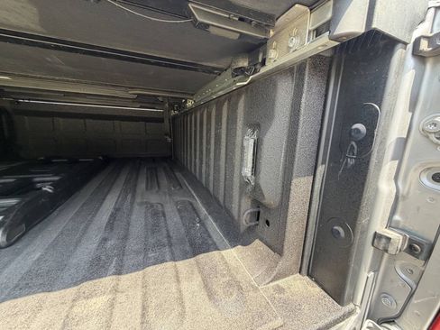 Used 2022 RAM 2500 Laramie AWD/4WD image 13