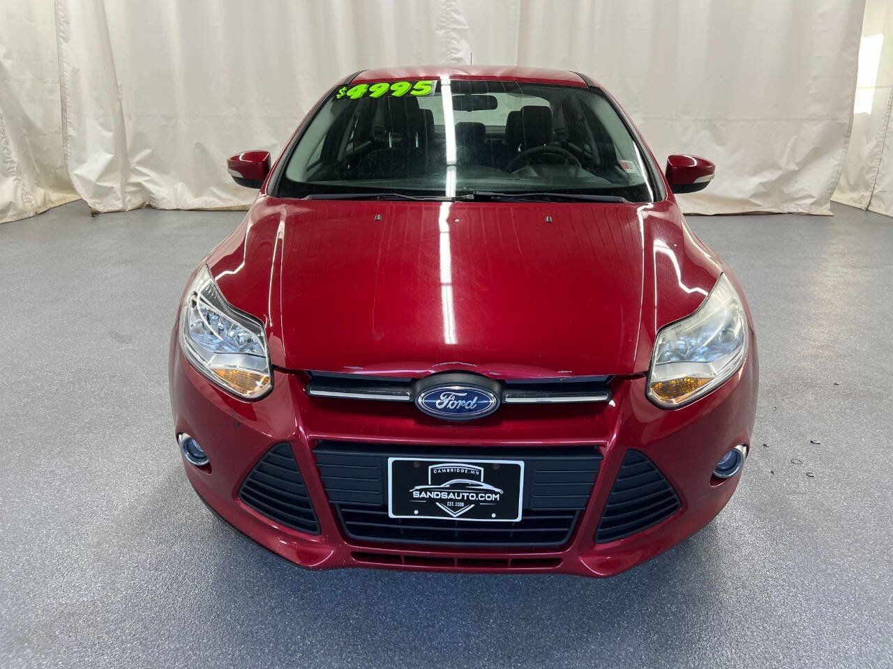 Used 2012 Ford Focus SE FWD image 2