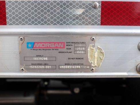 Used 2024 Isuzu NPR image 35