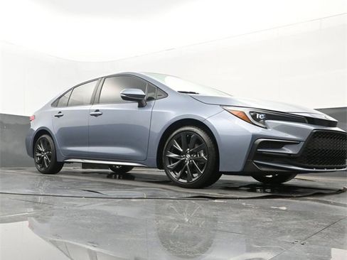 Used 2024 Toyota Corolla SE image 23