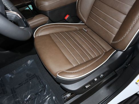 Used 2026 GMC Yukon Denali Ultimate image 35