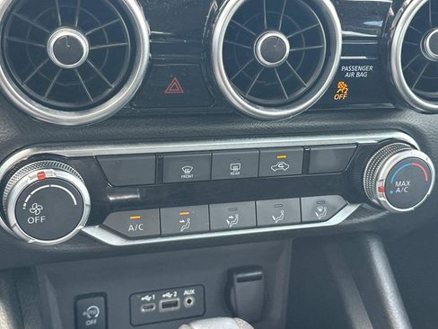 Certified 2024 Nissan Sentra SV FWD image 19