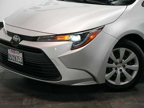 Used 2023 Toyota Corolla LE FWD image 10