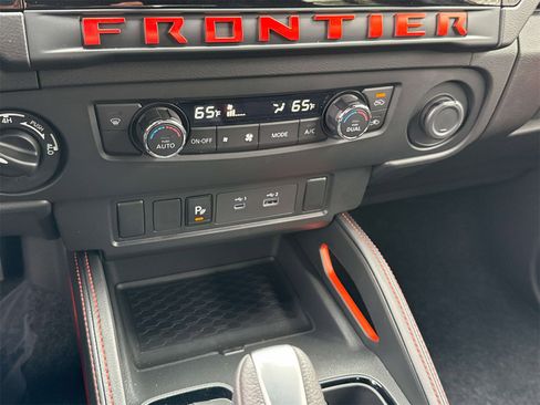 New 2025 Nissan Frontier PRO-4X image 10