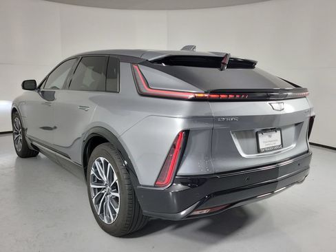 Used 2024 Cadillac Lyriq Sport RWD image 4