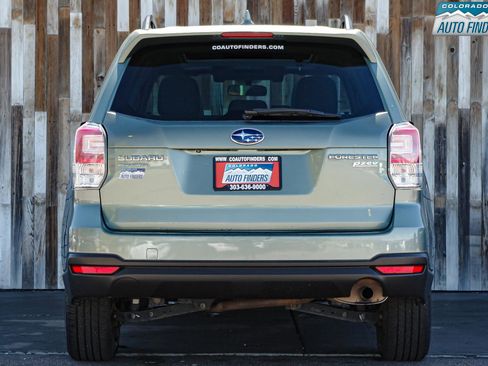 Used 2017 Subaru Forester 2.5i Premium AWD/4WD image 5