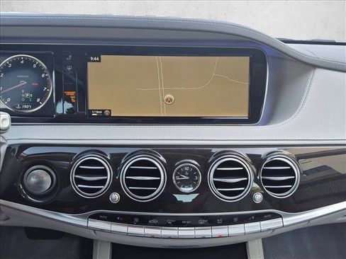 Used 2016 Mercedes-Benz S 550 Sedan image 15