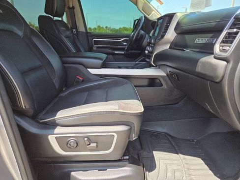 Used 2021 RAM 1500 Laramie AWD/4WD image 10