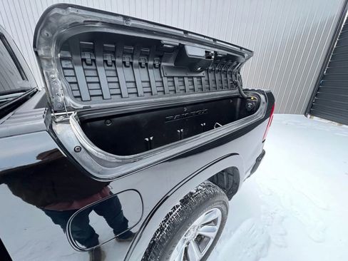 Used 2019 RAM 1500 Limited image 9