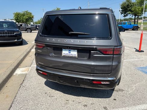 Used 2023 Jeep Wagoneer L 4WD w/ Premium Group I image 26
