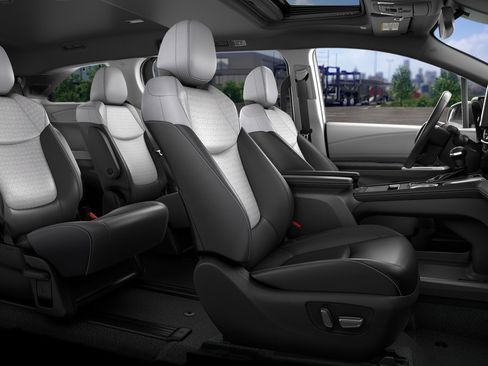 New 2026 Toyota Sienna XSE AWD/4WD image 19