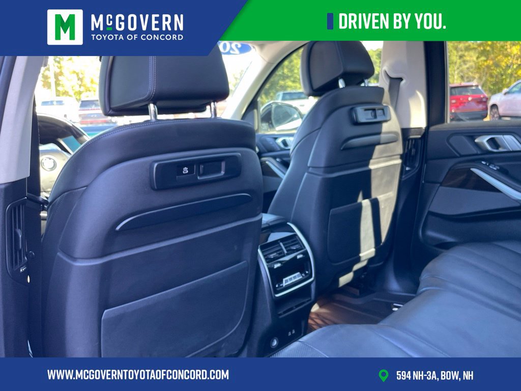 Used 2019 BMW X7 xDrive40i w/ Premium Package AWD/4WD image 17