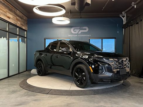 Used 2024 Hyundai Santa Cruz Night image 1