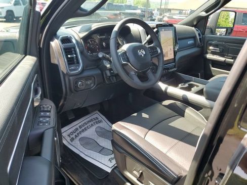Used 2026 RAM 3500 Laramie AWD/4WD image 12