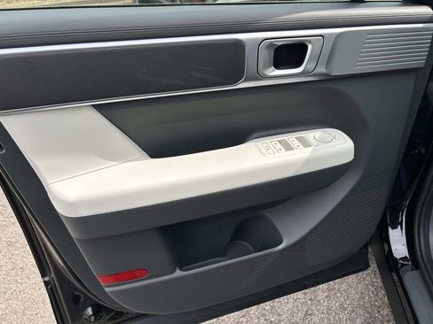 New 2026 Hyundai Santa Fe SE image 17