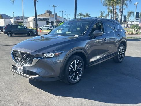 Used 2022 MAZDA CX-5 AWD 2.5 S w/ Premium Package image 3