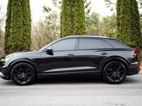 Used 2023 Audi SQ8 Prestige image 9