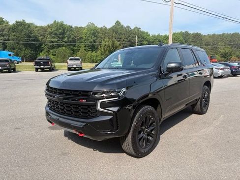 Used 2023 Chevrolet Tahoe Z71 w/ Luxury Package AWD/4WD image 7