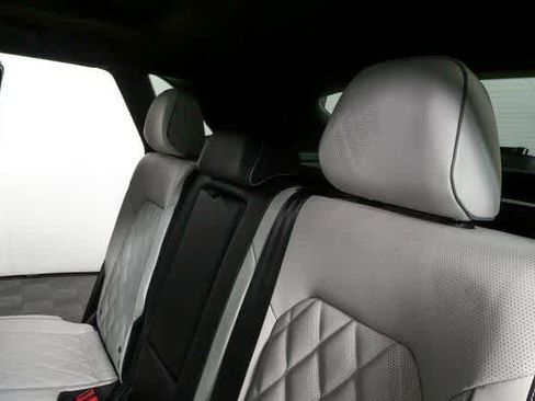 New 2026 Volkswagen Atlas Cross Sport SEL Premium R-Line image 19