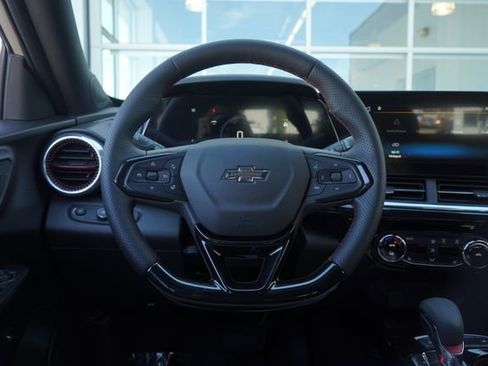 New 2026 Chevrolet Trax RS w/ Sunroof Package image 20