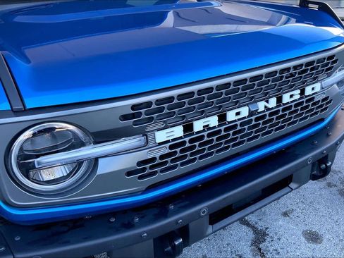 Used 2024 Ford Bronco Badlands image 32