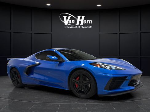 Used 2026 Chevrolet Corvette Stingray Coupe w/ Z51 Performance Package RWD image 13
