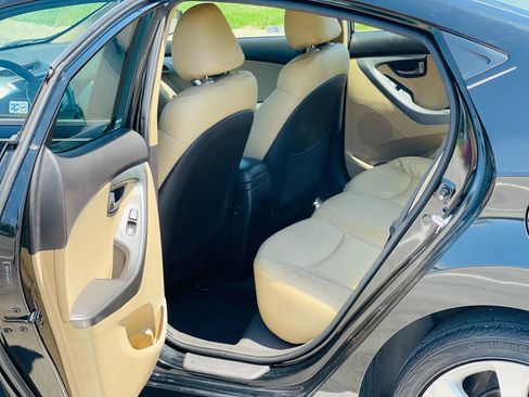 Used 2011 Hyundai Elantra Limited image 10