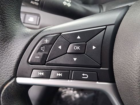 Used 2025 Nissan Altima 2.5 SV image 22