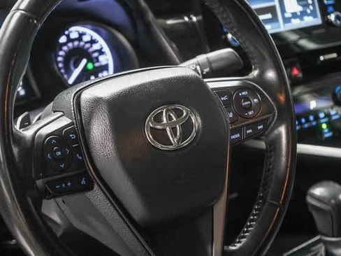 Certified 2023 Toyota Camry SE image 21