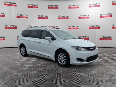 Used 2019 Chrysler Pacifica Touring-L