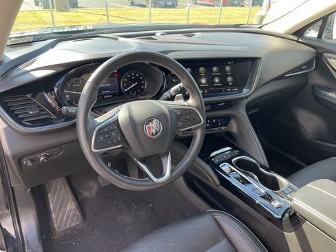 Used 2023 Buick Envision Essence image 10