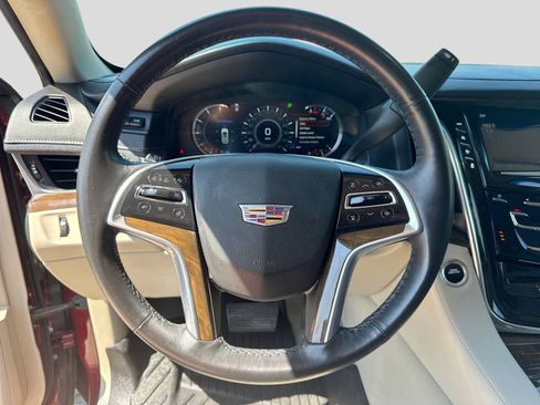 Used 2019 Cadillac Escalade Luxury w/ LPO, Radiant Package AWD/4WD image 24