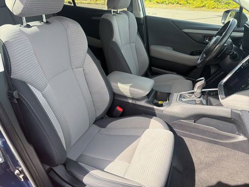 Used 2021 Subaru Outback Premium image 29