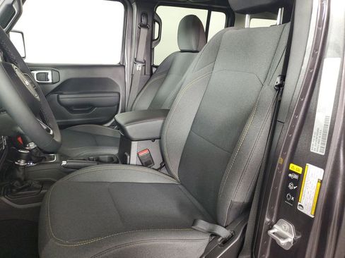 Used 2026 Jeep Wrangler Unlimited Sport AWD/4WD image 12