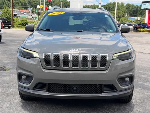 Used 2021 Jeep Cherokee Latitude Lux w/ Sun & Sound Group AWD/4WD image 10