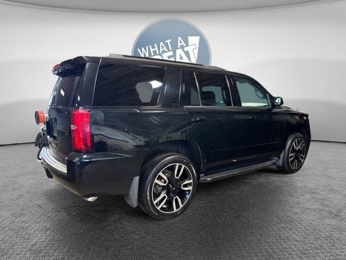 Used 2019 Chevrolet Tahoe LT image 3