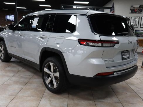 Used 2021 Jeep Grand Cherokee L Limited AWD/4WD image 3